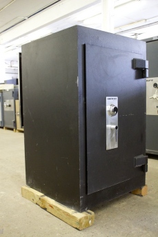 Used Bank Equipment - Hamilton Night Depository TL30 High Security Drop Safe